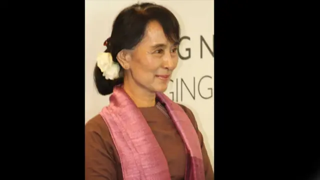 Aung San Suu Kyi thăm BBC 