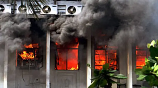 اس سے پہلے ریاستی حکومت کی ایک عمارت میں آگ لگی تھی جس سے زبردست نقصان پہنچا تھا