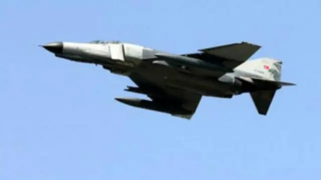 Jet tempur F-4 Turki ditembak di dekat Latakia, Suriah.