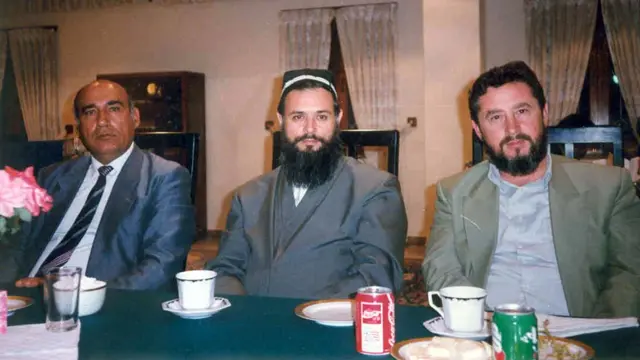 روزهای ملاقات در تهران در ماه ژانویه سال 1996. دور نوبتی مذاکره.