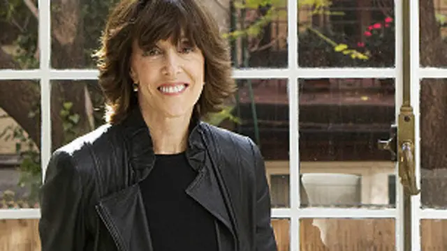 مېمرمن اېفرون ۳ ځله اوسکار جايزې ته نومول شوې وه، خو هېڅکله يې ونه ګټله.