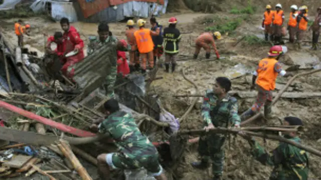 مٹی کے تودے گرنے کے بعد کارروائی