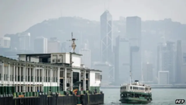 Chị ông Tập Cận Bình và chồng có đầu tư tại Hong Kong