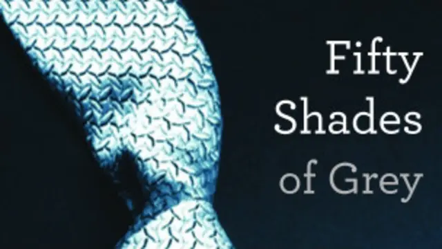 Компания Universal Pictures уже приобрела права на экранизацию "Пятидесяти оттенков серого"