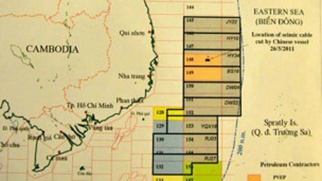 Bản đồ cho thấy vị trí 9 lô dầu khí mà Trung Quốc mời thầu trong thềm lục địa Việt Nam