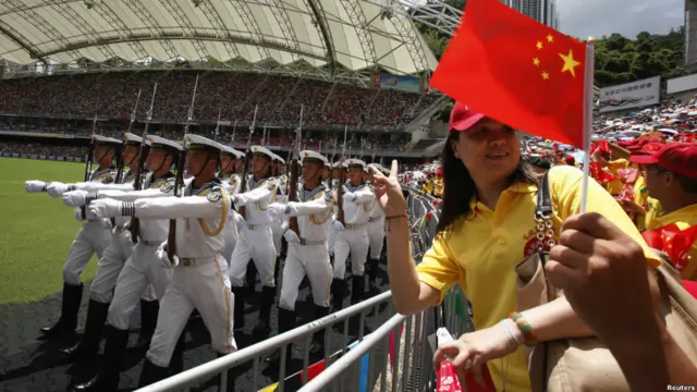 香港主权移交15周年，有庆祝活动也有抗议的声音。