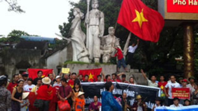 Tuần hành chống Trung Quốc ở Hà Nội