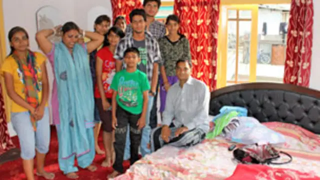 بھارتی سیاح کشمیر میں 