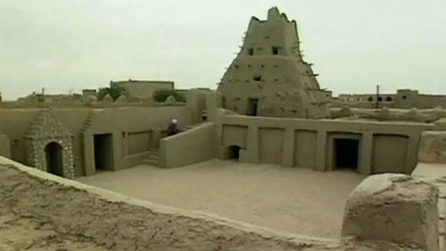 Tempat bersejarah di Mali