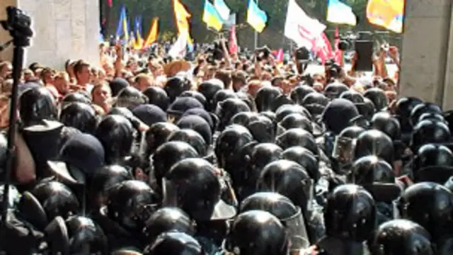 Протест в защиту украинского языка в Киеве - архивное фото