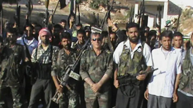 منشقون عن الجيش السوري