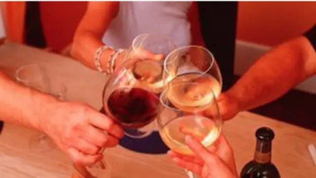 လူငယ်နဲ့ အရက်သေစာ