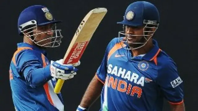 सहवाग और धोनी