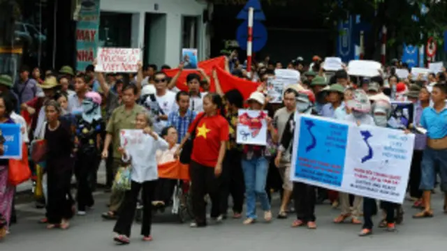 Unjuk rasa menentang Cina di Vietnam