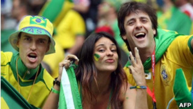Brasileiros | Foto: AFP