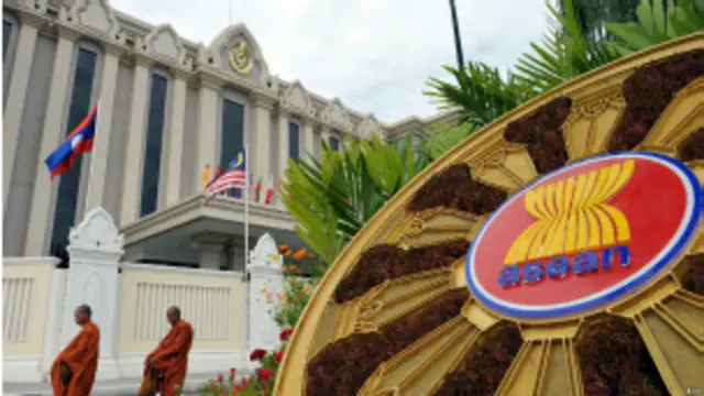 在金边举行的东盟外长会议。