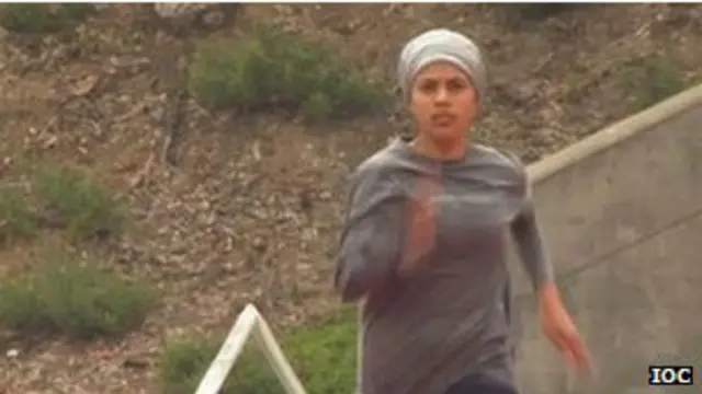 العداءة ساره عطار