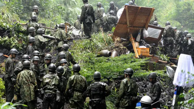 Pasukan bela diri Jepang dikerahkan