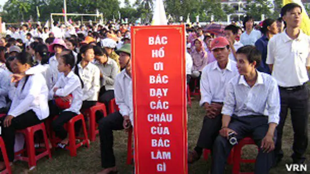 Khẩu hiệu tại biểu tình