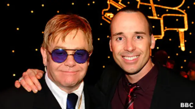 艾尔顿·约翰与他的伴侣大卫.弗内什