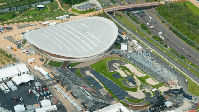 Velodrom dan arena balap BMX