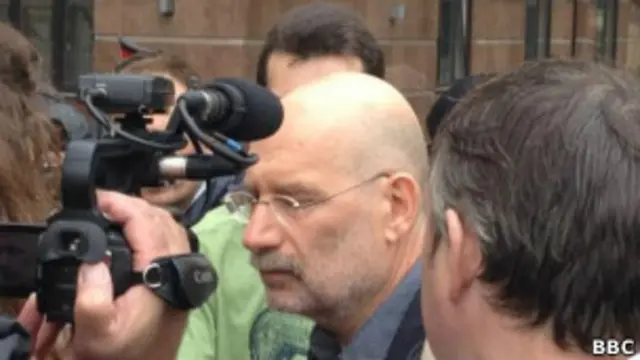 بوریس آکونین تا به حال در تظاهرات ضد ولادیمیر پوتین در خیابان های مسکو، نقش برجسته‌ای داشته است