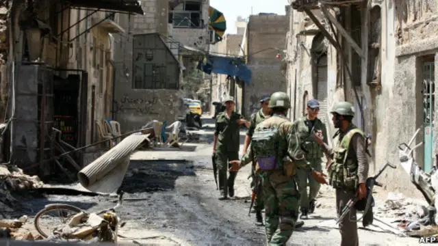 Tentara pemerintah Suriah di Midan, Damaskus.