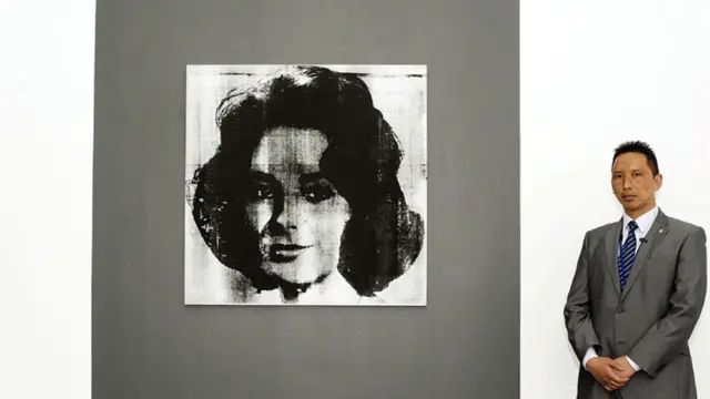 同樣在紐約工作室完成的還有這幅《銀色的伊麗莎白》。這幅作品是在作者去世後才發現的。