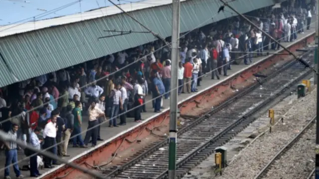 Listrik di India kembali menyala - BBC News Indonesia