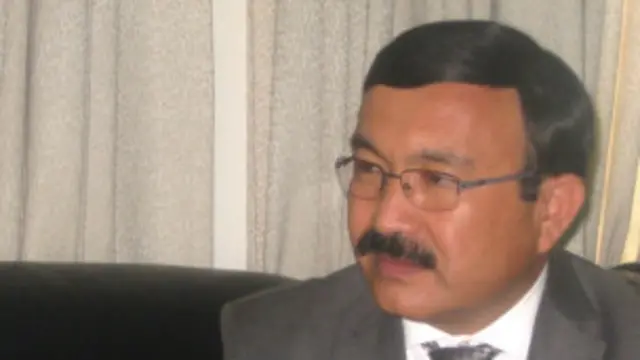 آقای نجفی گفت این فرودگاهها در ولایات دایکندی، بامیان، غزنی، نیمروز و خوست ساخته میشوند