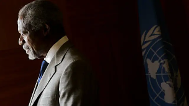 ښاغلی انان وايي ده دغې دندې ته په سوریه کې د سولې په خاطر غاړه ایښې وه خو سوله اوس هم یوه ننګونه ده.