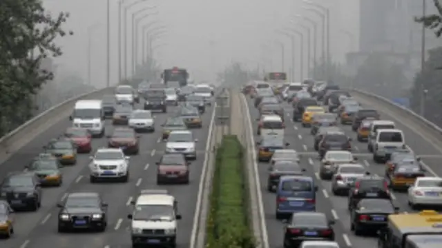 北京街頭車輛擁堵