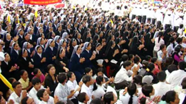 Việt Nam là một trong số vài quốc gia có đông người Công giáo nhưng chưa bình thường hóa quan hệ với Vatican