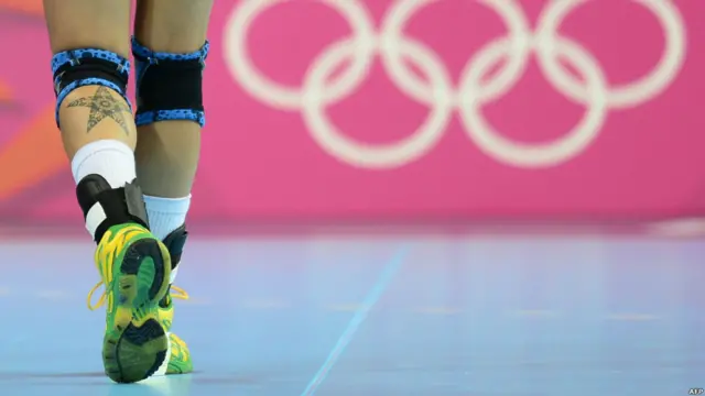 Brezilyalı Fernanda Roca'nın tercihi yıldız dövmesi.