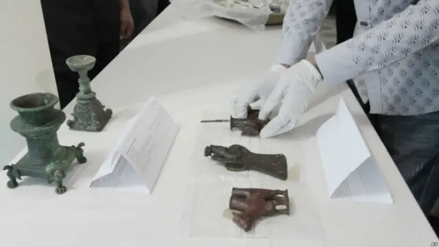 مسئولان گفته اند که قدامت تاریخی برخی از این آثار به چهار هزار سال قبل برمی گردد