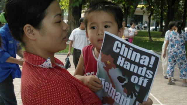 Biểu tình phản đối Trung Quốc nay đã thành một sinh hoạt của người Hà Nội