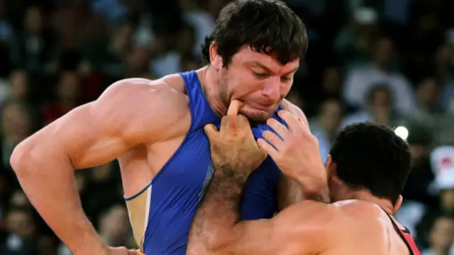 Ghasem Gholamreza Rezaei melawan Rustam Totrov