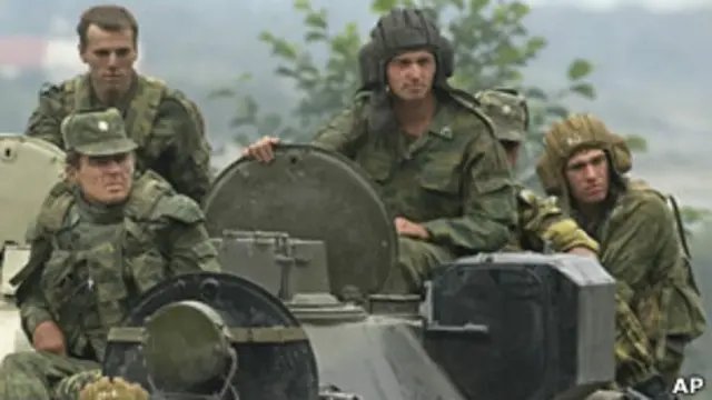 російські солдати