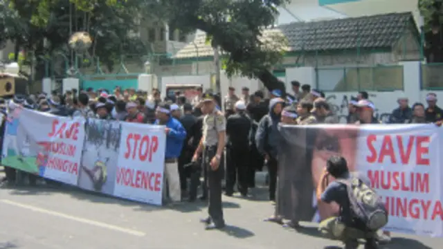 कई इस्लामी देशों में बर्मा के खिलाफ प्रदर्शन हुए हैं