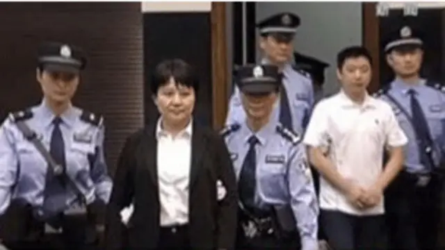 谷开来在合肥法庭接受审判