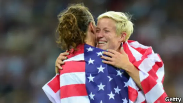 Tim sepak bola putri AS.