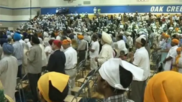 Dihadiri ribuan pelayat, enam orang warga Sikh yang tewas ditembak di Kuil Sikh Wisconsin, AS, telah dimakamkan.