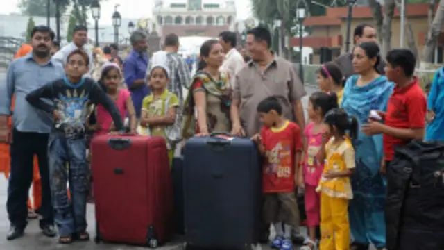 ہندو عددی اعتبار سے ملک کی سب سے بڑی غیرمسلم اقلیت ہیں