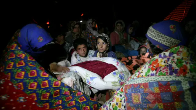 ईरान में भयानक भूकंप