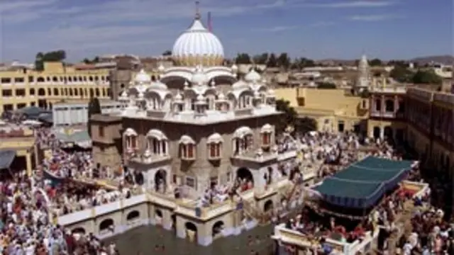  سکھوں کے لیے پاکستان کے مسلم معاشرے میں نسبتاً نرم گوشہ پایا جاتا ہے