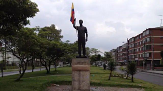 Monumento a Jaime Garzón en Bogotá