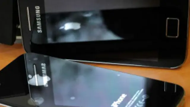 Produk Samsung dan Apple