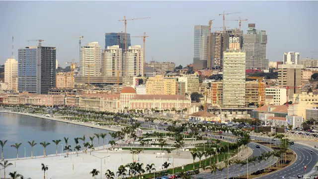 Angola ni taifa la pili katika uzalishaji wa mafuta barani la Afrika.