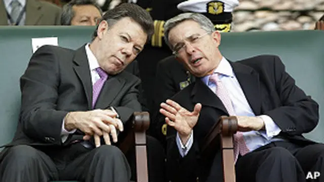 Juan Manuel Santos y Álvaro Uribe Vélez