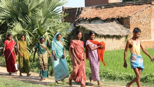 नालंदा विश्वविद्यालय के आसपास का इलाक़ा अब भी काफ़ी पिछड़ा है